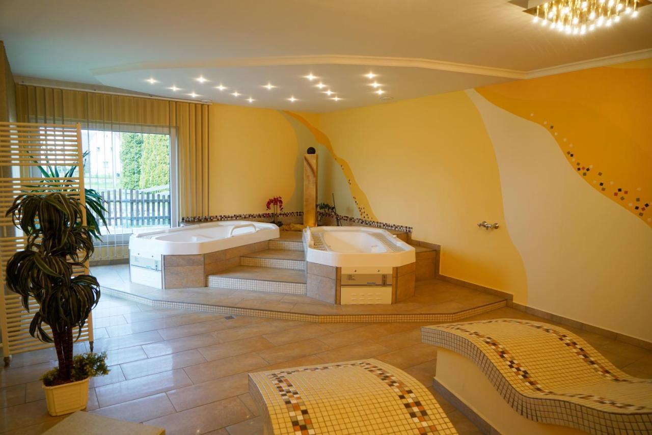 Hotel & Pension Assmann Hochkirch 外观 照片