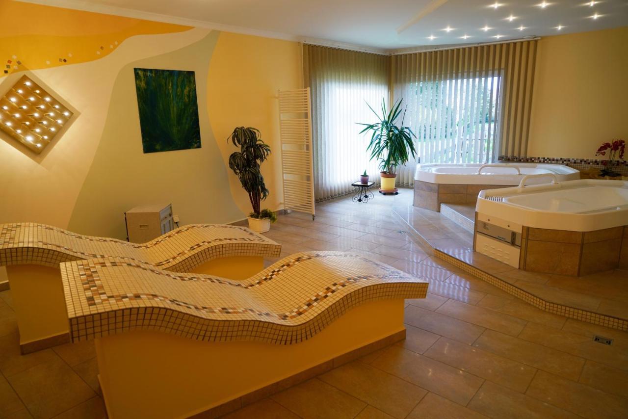 Hotel & Pension Assmann Hochkirch 外观 照片
