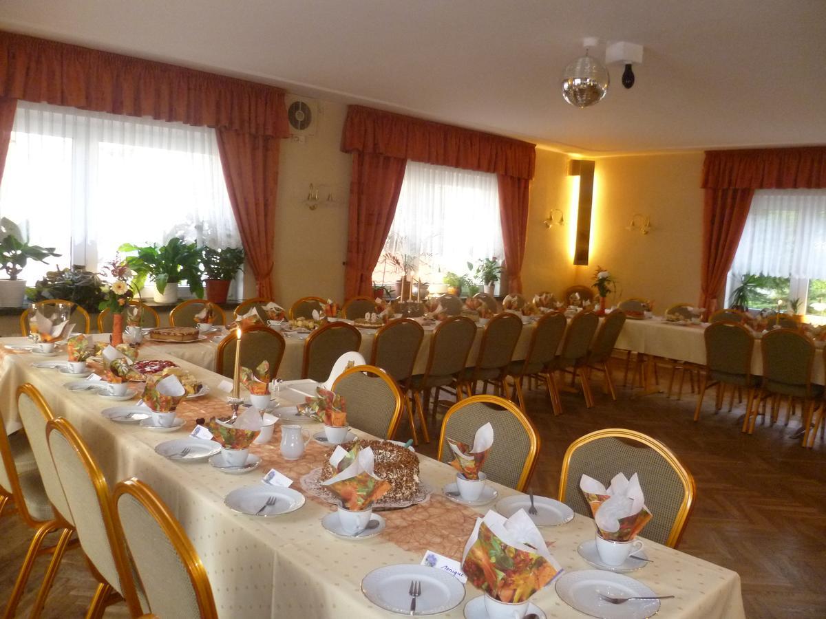 Hotel & Pension Assmann Hochkirch 外观 照片