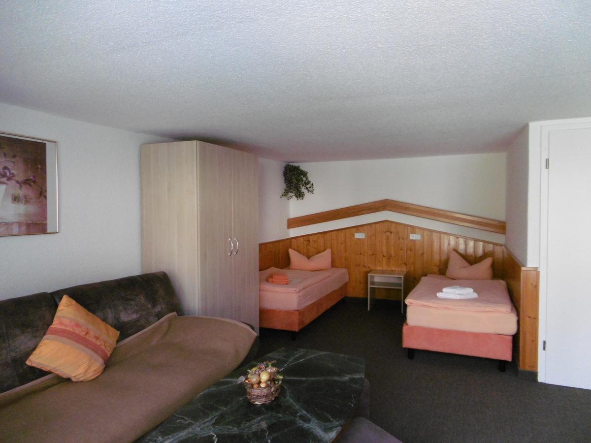 Hotel & Pension Assmann Hochkirch 外观 照片