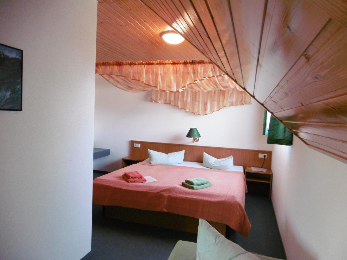 Hotel & Pension Assmann Hochkirch 外观 照片