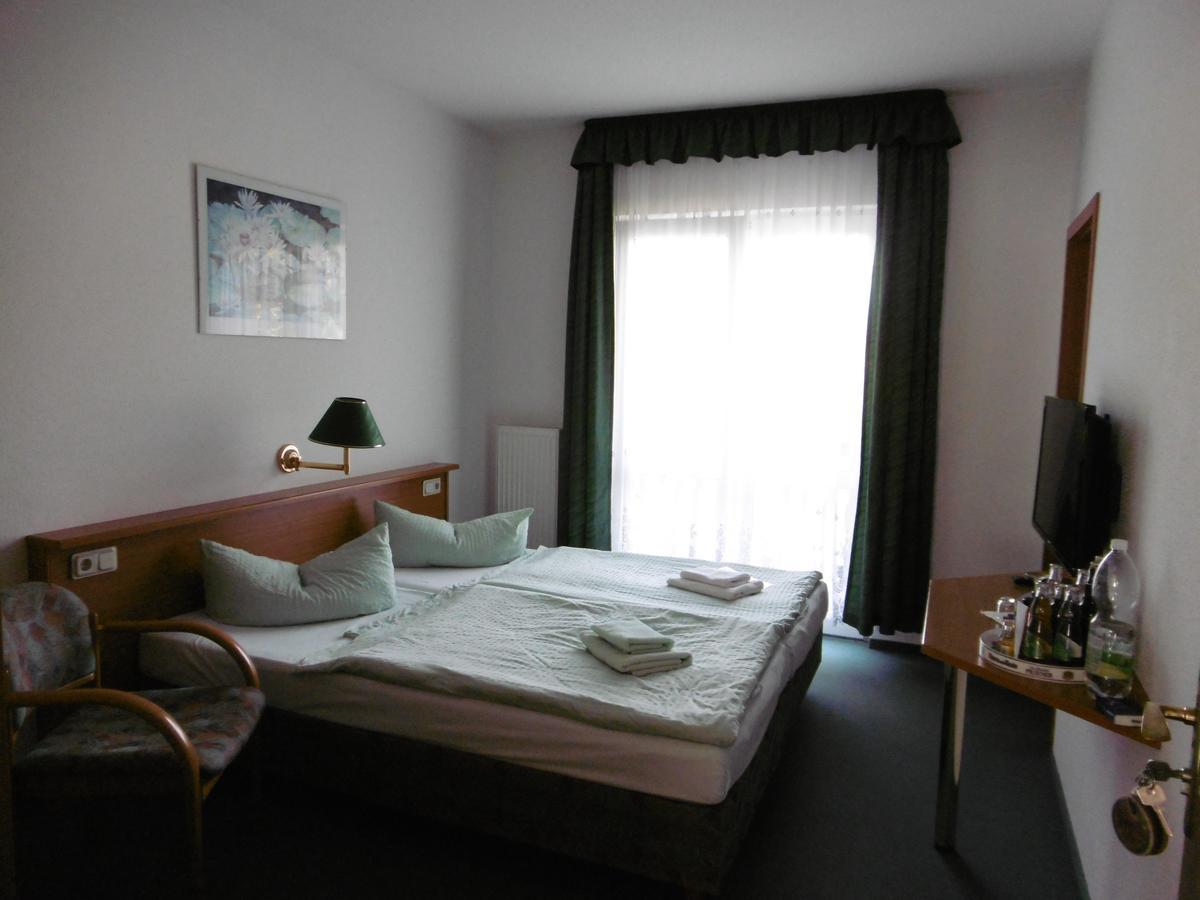 Hotel & Pension Assmann Hochkirch 外观 照片